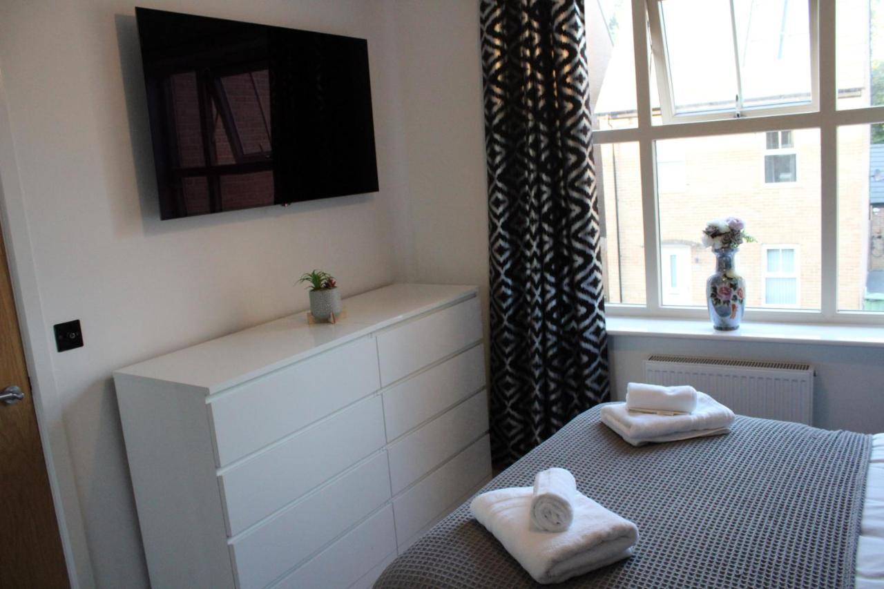 Haven - Spacious Luxury Home Perfect For Families, Couples And Contractors! 5Mins To Xscape And Junction 32! Castleford Esterno foto