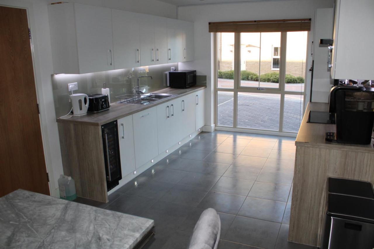 Haven - Spacious Luxury Home Perfect For Families, Couples And Contractors! 5Mins To Xscape And Junction 32! Castleford Esterno foto